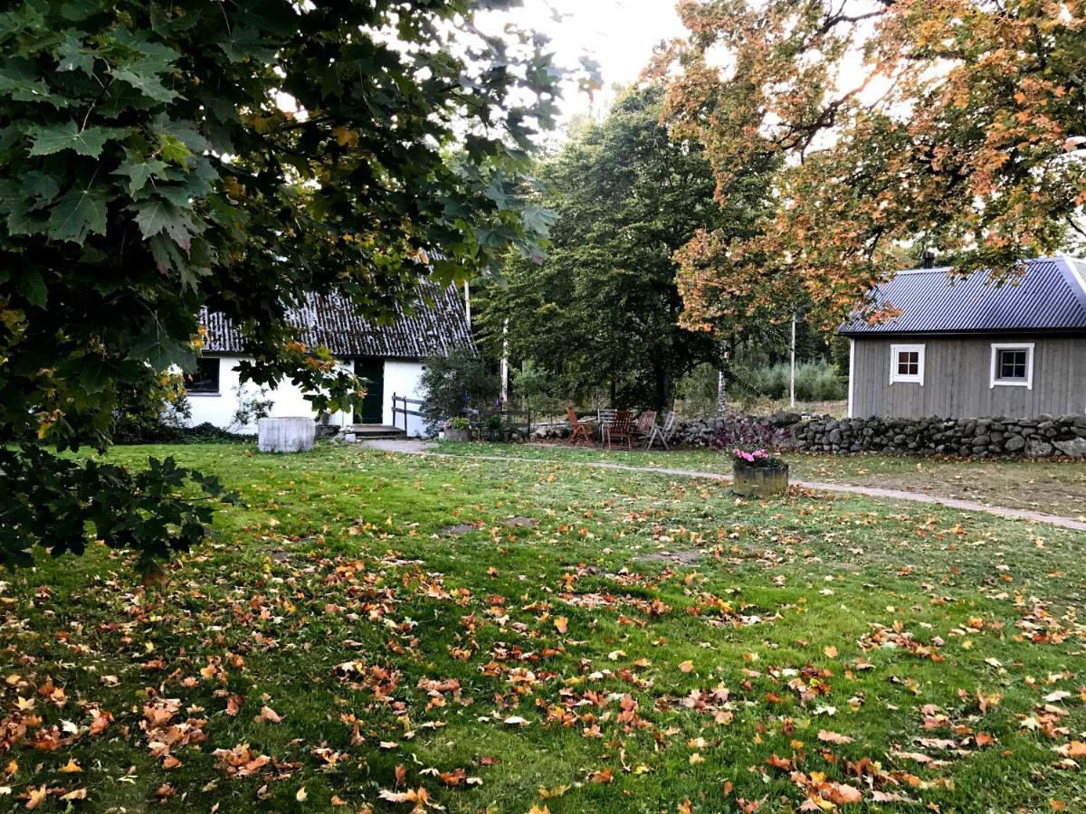 The Old Henhouse Bed & Breakfast Tollarp Eksteriør bilde
